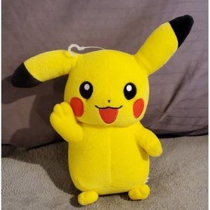 2015 Tomy Pokemon Pikachu 7" Plush Stuff Doll EUC